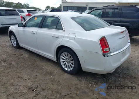 2012 Chrysler 300 from USA, damaged, VIN 2C3CCAAG8CH180712